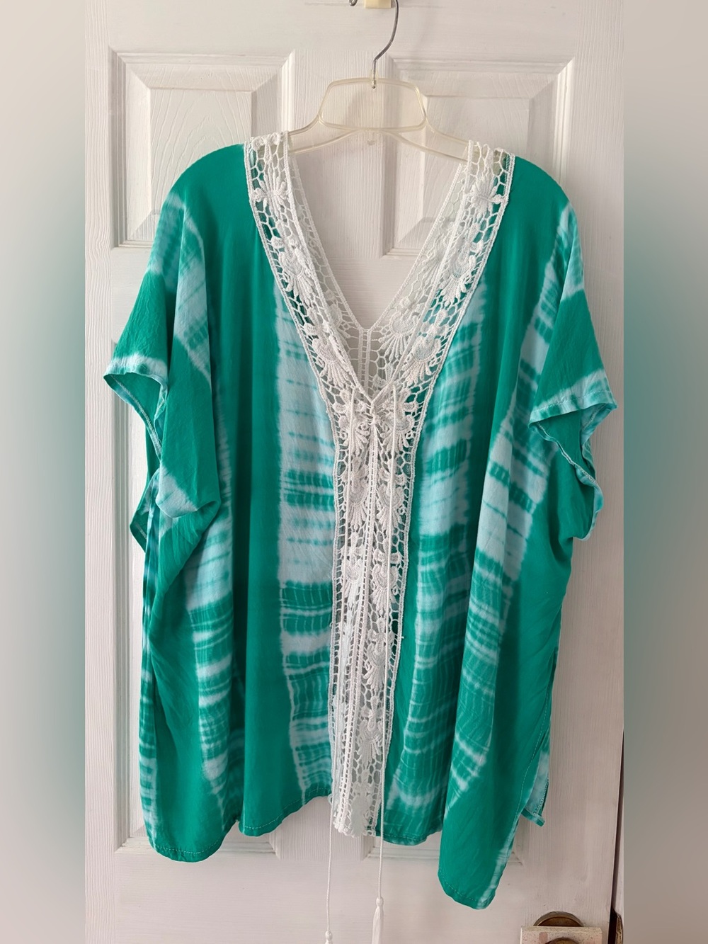 Turquoise Tie-Dye Caftan Top with White Crochet Trim